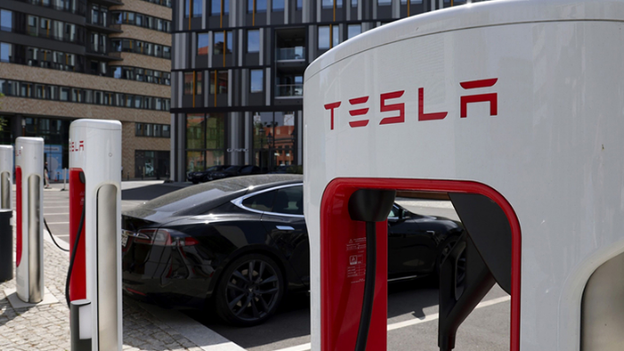 NextImg:Tesla's NACS Alliance With Ford And GM All But Eliminates Its Closest EV Charging Competitor