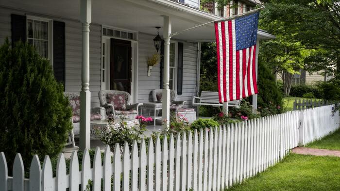 NextImg:US Homeowner Equity Drops For First Time Since 2012