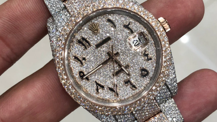 NextImg:Luxury Recession: Diamond Prices Crash, Rolex Downturn Persists