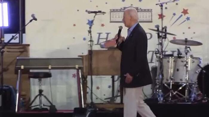 NextImg:Watch: Biden Wanders Around Lost, Slurs Through July 4 Speech