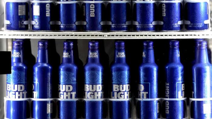 NextImg:Instead Of Hot Chicks In Bikinis, Bud Light Goes With 'Grunting Men' In Rehab Fail