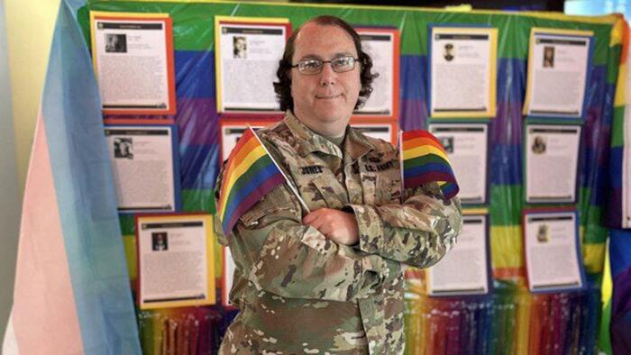 NextImg:"The World Is Laughing At Us": U.S. Army Shares Story Of Suicidally Depressed Transgender Major