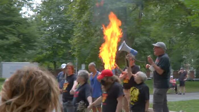 NextImg:Activism, Uncensored: A History Of Flag-Burning