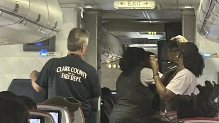 NextImg:Medics Called After Delta Bakes Jet Full Of Passengers On Vegas Runway For 3 Hours