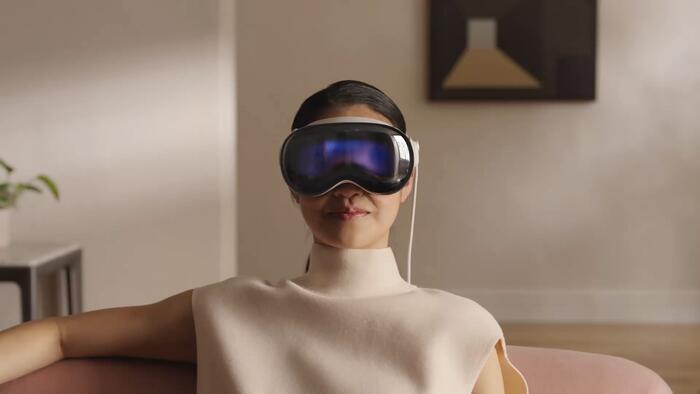 NextImg:Apple Vision Pro Hits Manufacturing Snafu, Causing Production Cuts, FT Says