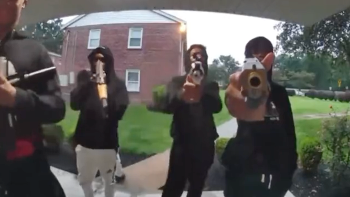 NextImg:Shocking Video: Gun-Strapping Kids Roam 'Grand Theft Auto'-Style Around St.Louis Suburb