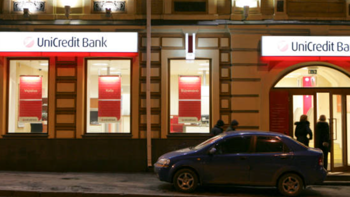 NextImg:Italian Bank Shares Plunge After Populist Government Introduces Windfall Tax
