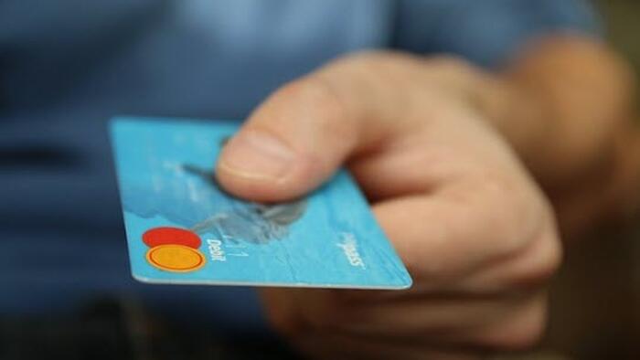 NextImg:More Americans Are Having A Hard Time Paying Their Big Credit Card Bills