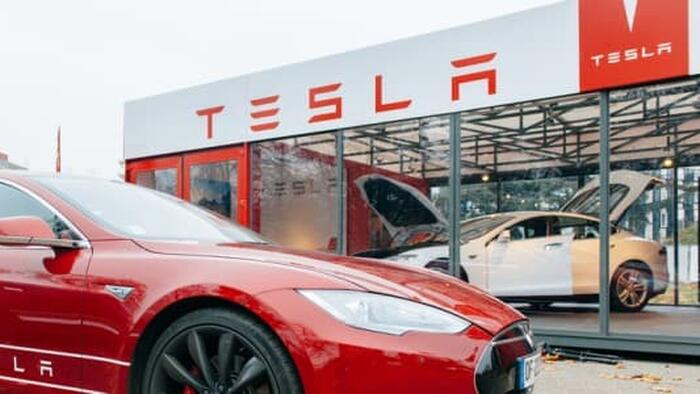 NextImg:Tesla Investors Set For $12,000 Payout Each Over Musk's "Funding Secured" Tweet