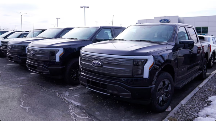 NextImg:"We Have Turned Away Inventory": US EV Market Struggles As Cars Pile Up On Dealer Lots