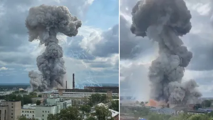 NextImg:Over 45 Injured After Massive Explosion Hits Military Optics Plant Near Moscow