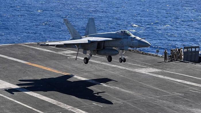 NextImg:Naval Aviation Commanders Could Receive Up To $105,000 In Bonus
