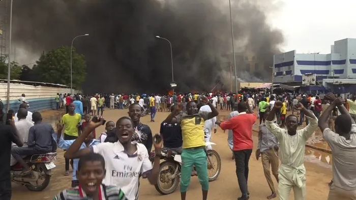 NextImg:France Evacuating EU Citizens From Coup-Hit Niger, Escalation Looms