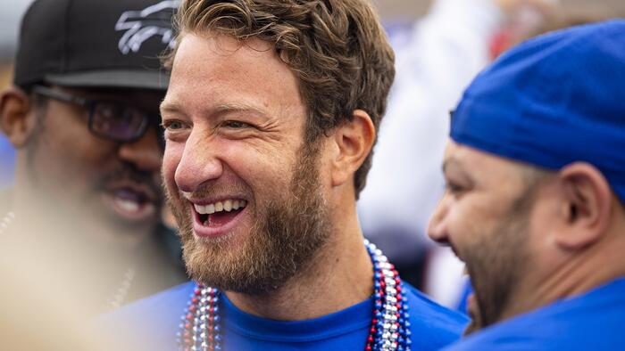 NextImg:Penn Sells Barstool Sports Back To David Portnoy, Enters Into Sports Betting Relationship With ESPN