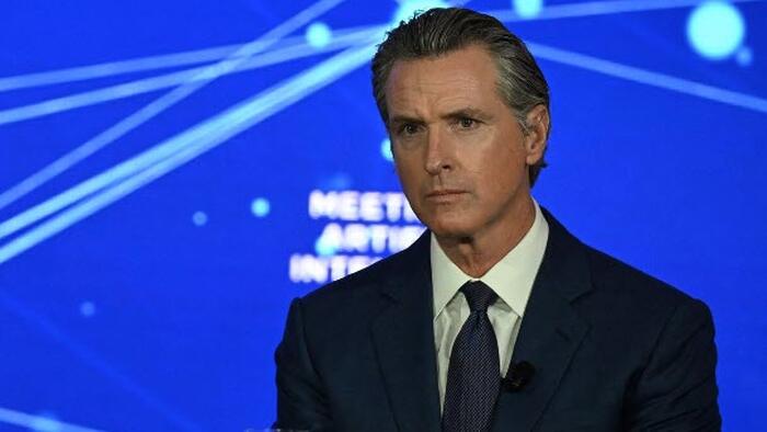 NextImg:California Gov. Newsom Boosts AI "Misinformation" Fears, Complains Of "Micro-Cults" Around Jordan Peterson, Joe Rogan
