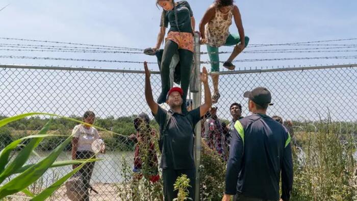 NextImg:Elon Musk To Visit Texas Southern Border As Illegal Immigrant Crossings Skyrocket