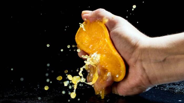 NextImg:Massive Short-Squeeze Lifts Stocks; Bitcoin Jumps As Bullion & Black Gold Dumped