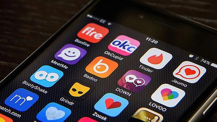 NextImg:Liberal, Conservative Dating Apps Explode In Popularity
