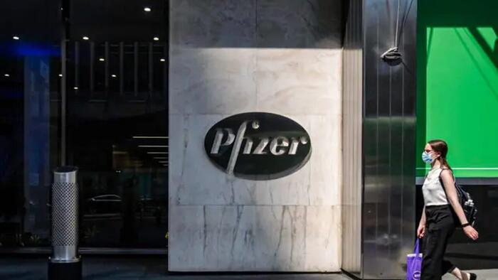 NextImg:Pfizer Asks Court To Revoke Moderna's COVID-19 Vaccine Patents