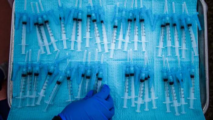 NextImg:Vaccination Offers 'No Meaningful Protection' Against Long COVID: Study
