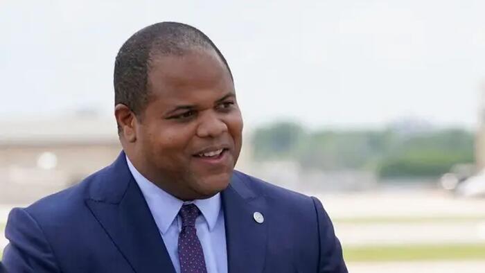 NextImg:More Politicians Are Leaving The Democratic Party