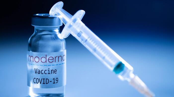 NextImg:Moderna Plunges After Pfizer Sees Just 24% Of Americans Seeking Covid Boosters