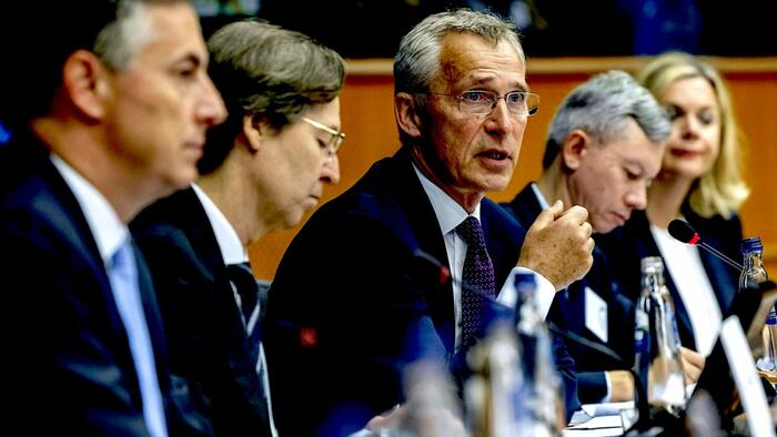 NextImg:Jeffrey Sachs: NATO Expansion & Ukraine's Destruction