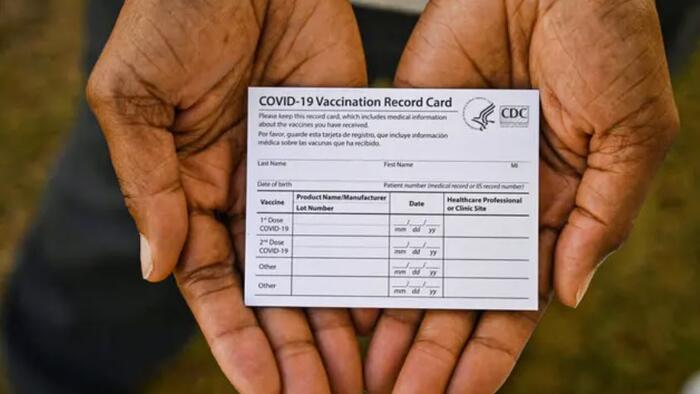 NextImg:CDC Ends COVID-19 Vaccination Cards