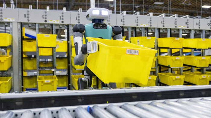 NextImg:Robo-Takeover: Amazon Tests Humanoid Robot In Fulfillment Center