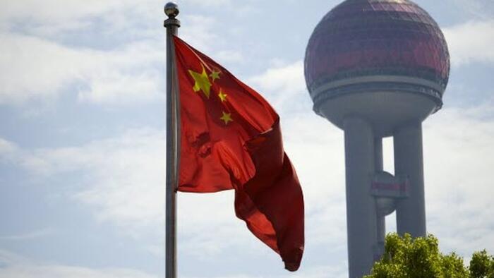 NextImg:Are The Chinese Selling Dollars To Buy Gold?