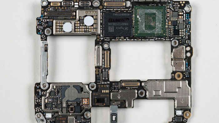 NextImg:Former Tech Exec Warns US Can't Halt China's Chip Advances