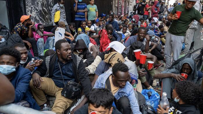 NextImg:Migrant Hot-Potato: NYC Offers Illegals Plane Tickets To Anywhere But The Big Apple