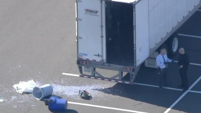 NextImg:Four Men Charged In Heist Of More Than $230,000 In Dimes From Big Rig