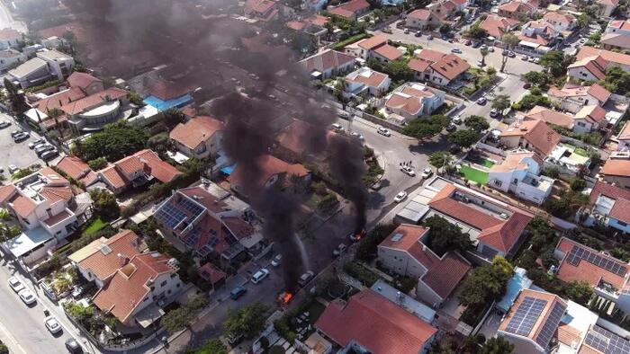 Israelis Question "Catastrophic" Intelligence Failure