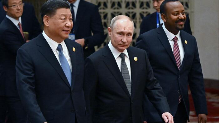 NextImg:Putin, Xi In Beijing Pitch For 'Alternative World Order' As Biden Departs A Burning Middle East
