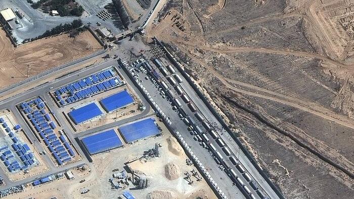 NextImg:Aid Convoy Enters Gaza From Egypt For 1st Time As Confirmed Hostages Is 210