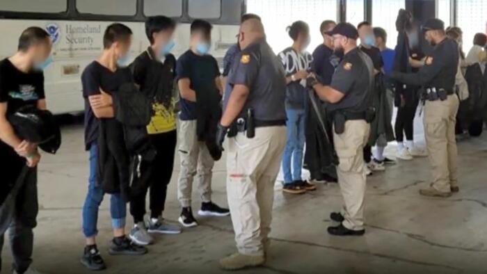 New Jersey Mayor Boots Bussed Migrants Over 'Major Security Risk' While Biden Busted Giving Chinese Illegals Huge Break - Vimarsana News