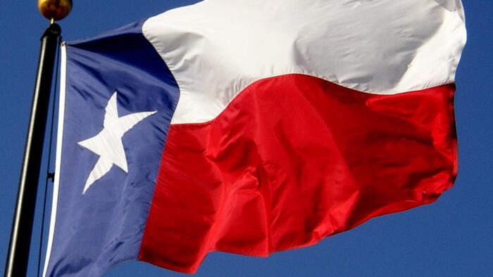 Soft Secession, Insurrection, Or The Real Return Of Federalism In Texas? - Vimarsana News