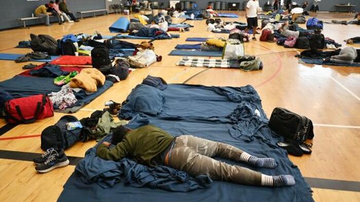 NextImg:Denver Starts Booting Migrants From Shelters As City Nears 'Breaking Point'
