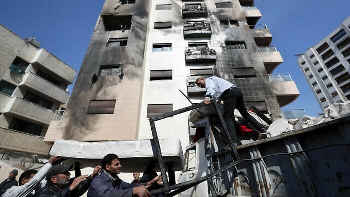 Israeli Jets Attack Damascus Apartment Building, Killing Two - Vimarsana News
