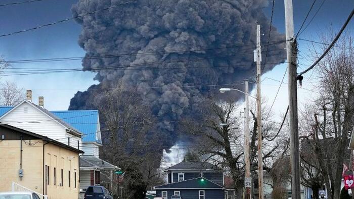 NextImg:NTSB Argues Against Having Third Party Examine Evidence From East Palestine Derailment And Chemical Spill