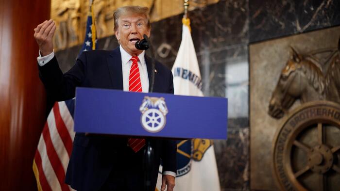NextImg:Trump Planning To 'Flip' New York Amid Illegal Immigrant Crisis