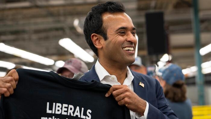 NextImg:Vivek Ramaswamy Criticizes Koch Network For Funding Haley