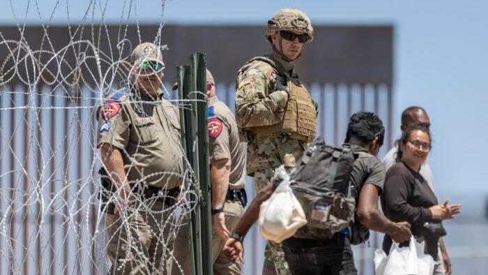 NextImg:Federal Judge Blocks New Texas Law To Arrest Illegal Immigrants