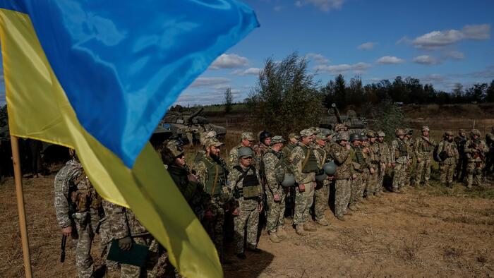 NextImg:Jeffrey Sachs: The Biden-Schumer Plan To Kill More Ukrainians