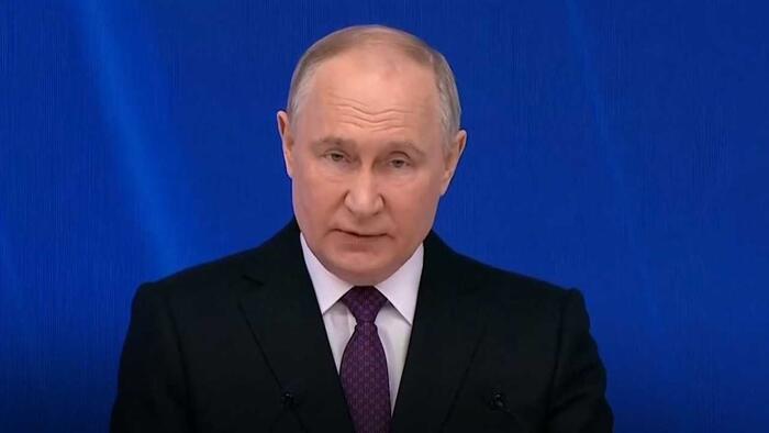 NextImg:Apparently, Vladimir Putin Is Also To Blame For Mass Migration To Europe