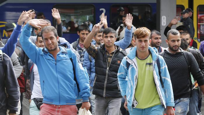 NextImg:"Reduce Poverty Migration To Zero" – German Politicians Propose Crackdown On Migrants Sending Billions To Their Home Countries
