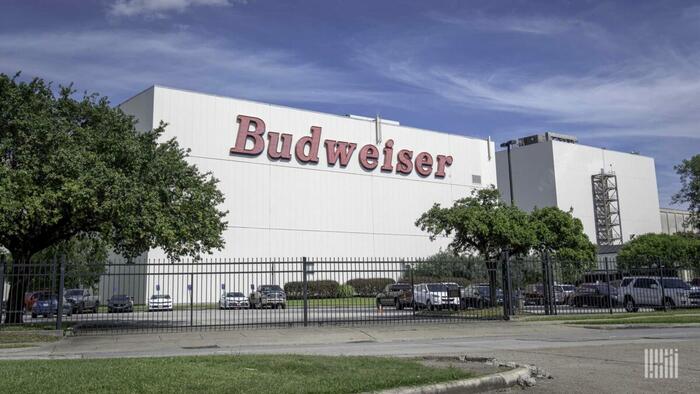 NextImg:Teamsters, Anheuser-Busch Reach New 5-Year Contract