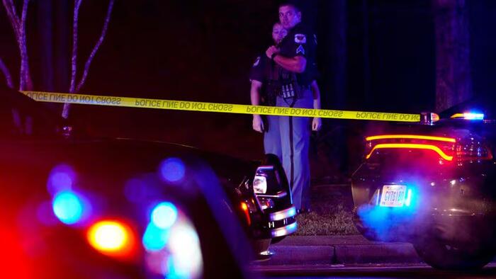 NextImg:Chaos At Georgia Six Flags As Violent Mob Invades - Ends In Shootout With Police