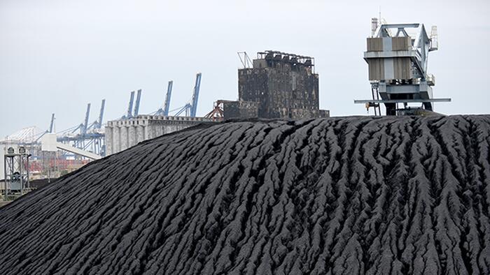 NextImg:Baltimore Coal Exports Blocked After Bridge Collapse